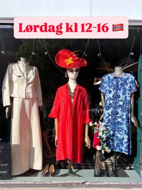 Vintageklær fra 1920-2000 🤩 lørdagsåpent 12-16📍Sinsenterrassen 10 🌷Velkommen!